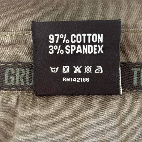 Grunt Style, button down, short sleeve shirt. Very Good Condition! Army Green. - Picture 6 of 11